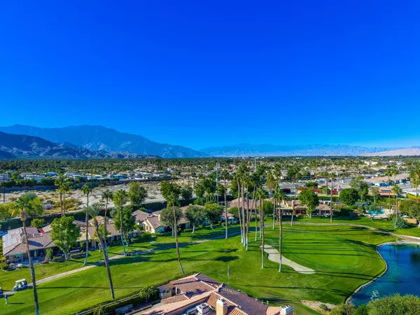 Palm Desert, CA 92260,146 Las Lomas