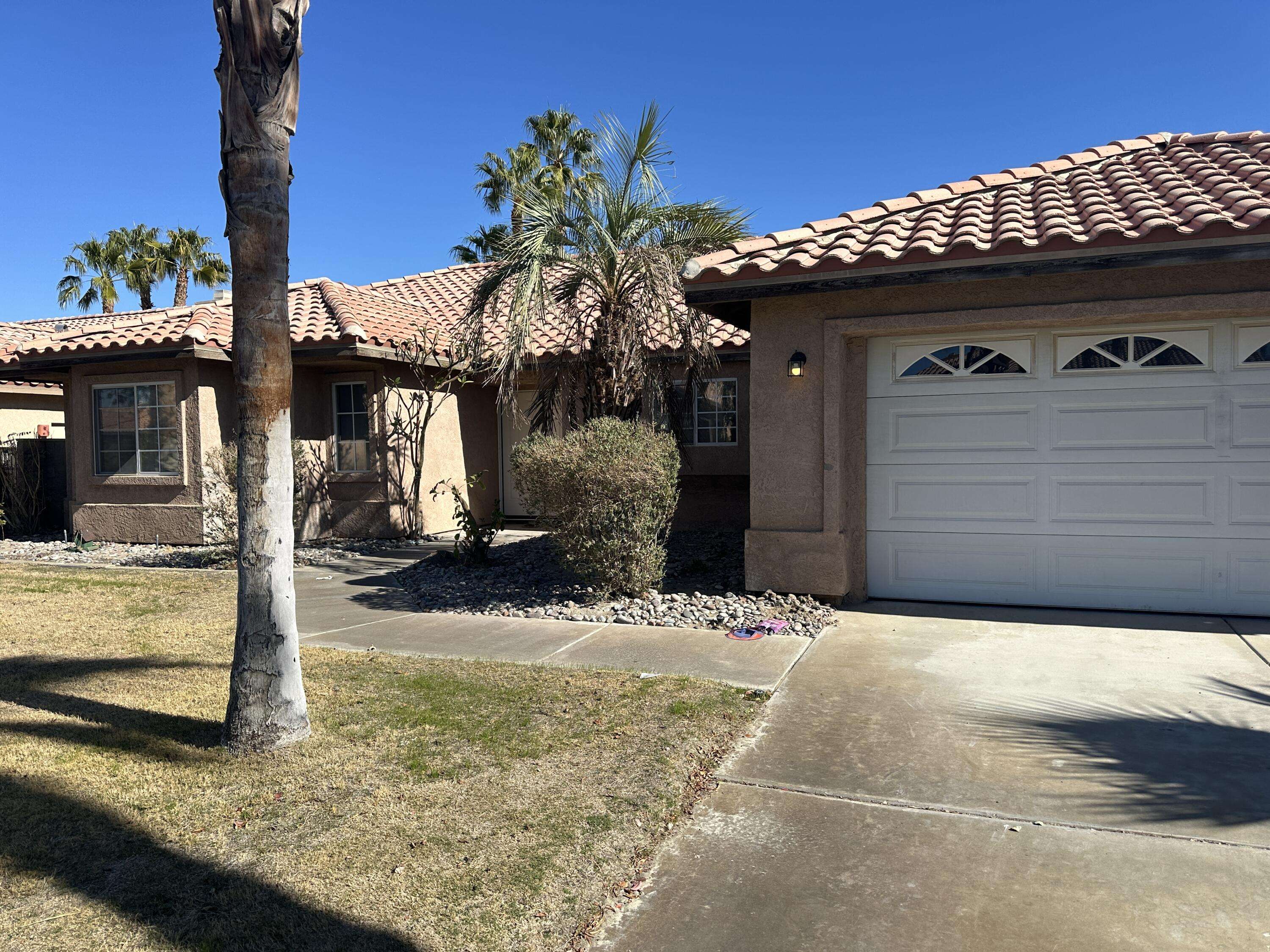 43880 Milan CT, La Quinta, CA 92253