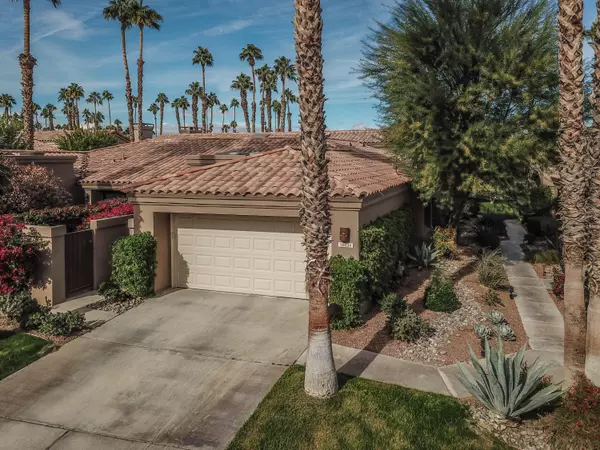 38634 Wisteria DR, Palm Desert, CA 92211