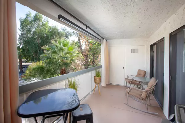 Palm Springs, CA 92262,385 E Via Escuela #424