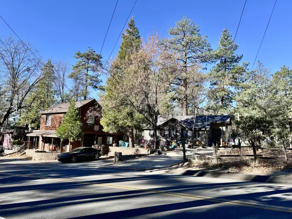 Idyllwild, CA 92549,54790 North Circle