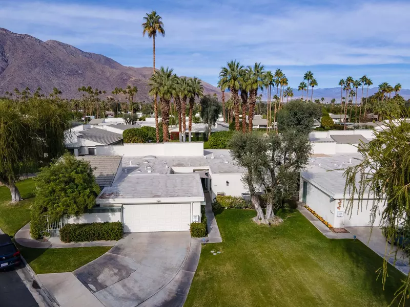 1203 Martinique CIR, Palm Springs, CA 92264