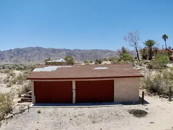 29 Palms, CA 92277,72751 Nicholson DR