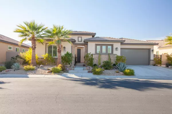 Rancho Mirage, CA 92270,38 Burgundy