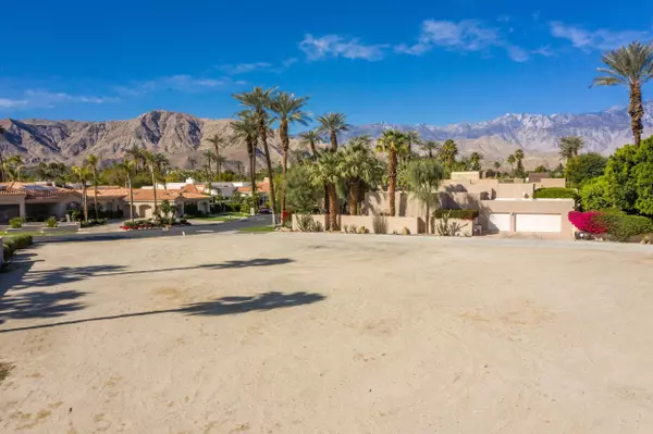 123 Waterford CIR, Rancho Mirage, CA 92270