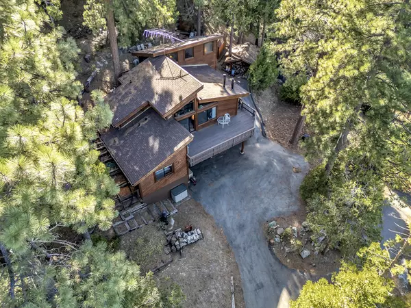 Idyllwild, CA 92549,53071 Middle Ridge DR