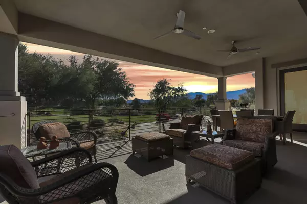 Palm Desert, CA 92260,803 Retreat CIR