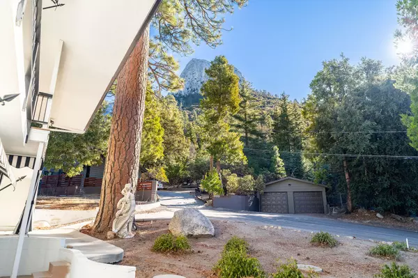 Idyllwild, CA 92549,55596 Encino RD