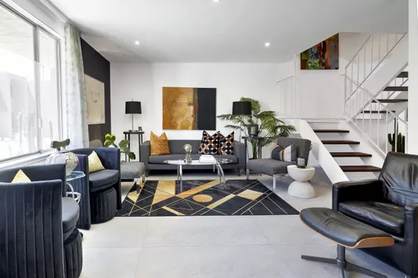 Palm Springs, CA 92262,250 E Via Escuela #G