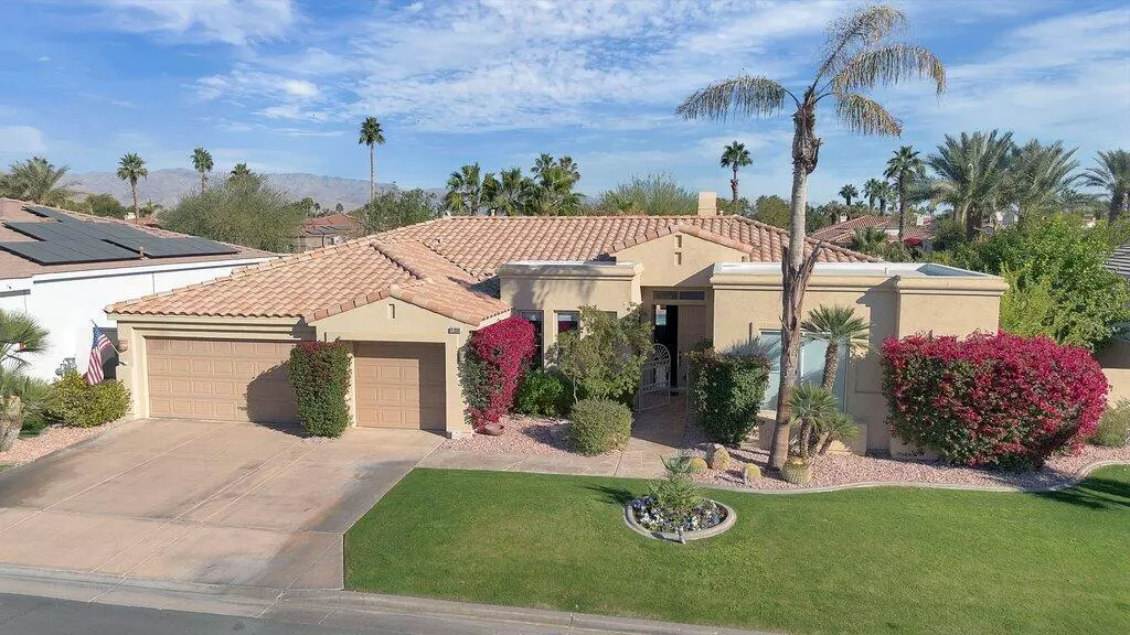 41860 Hogan DR, Palm Desert, CA 92211