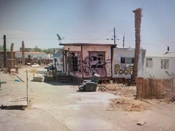 9542 Avenue A, Bombay Beach, CA 92257