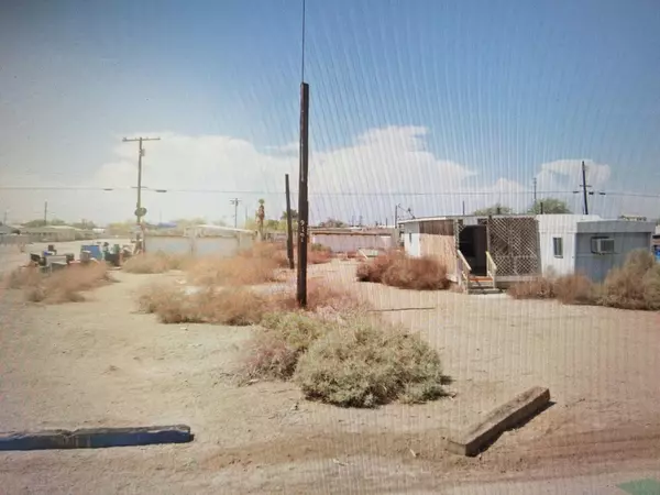 9561 Avenue H,  Bombay Beach,  CA 92257