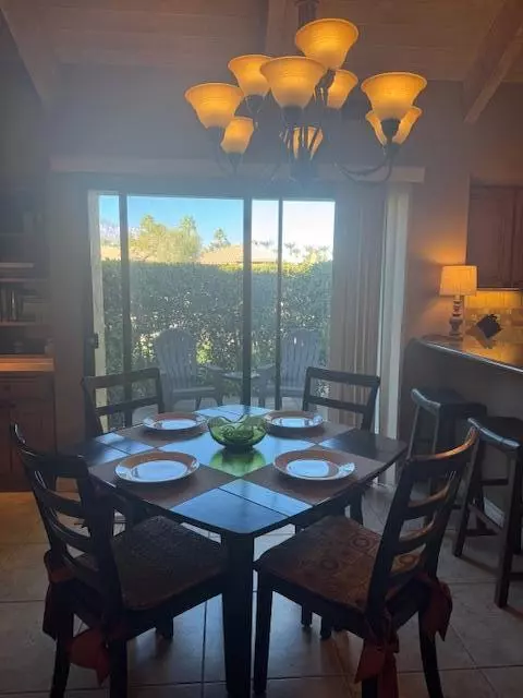 Rancho Mirage, CA 92270,310 Forest Hills DR