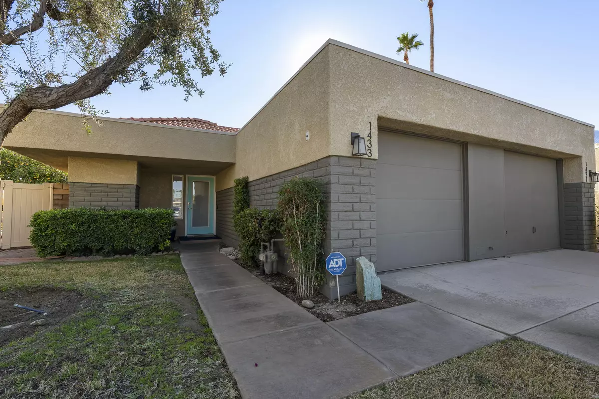 Palm Springs, CA 92262,1433 Sunflower CIR N