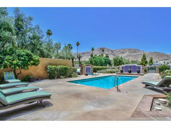 Rancho Mirage, CA 92270,215 Via Veneto