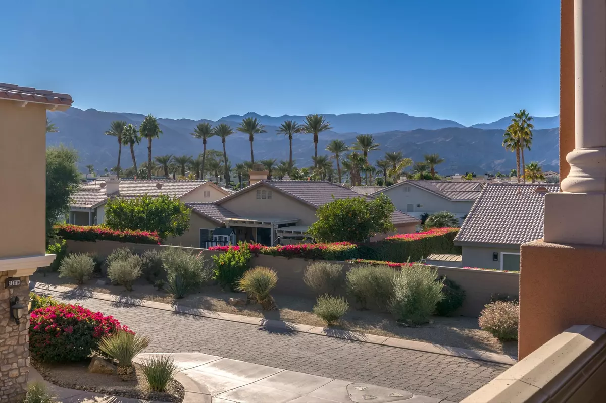 Palm Desert, CA 92260,2084 Via Alba