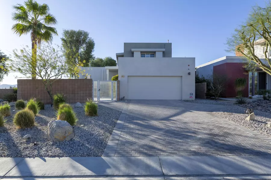 4962 Frey WAY, Palm Springs, CA 92262