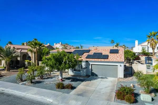 La Quinta, CA 92253,79360 Desert Stream DR