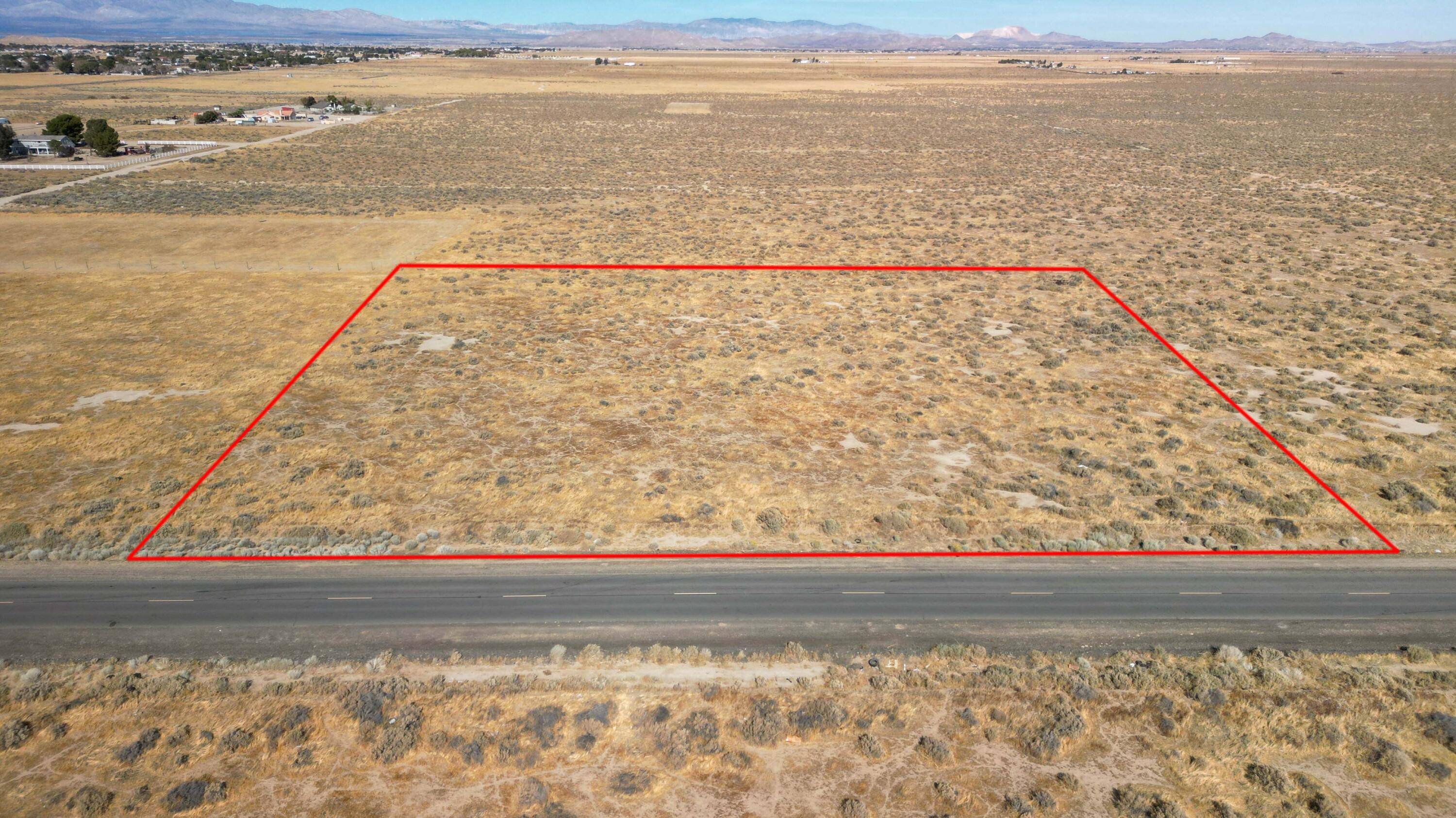 Lancaster, CA 93535,376 E Ave F Vic 76 Stw