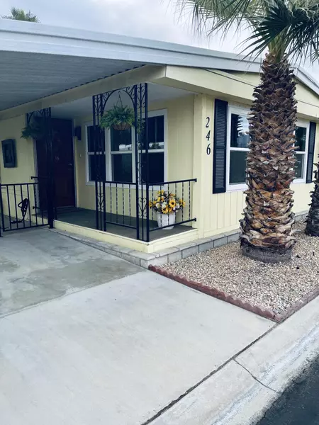 246 Laredo DR, Palm Springs, CA 92264