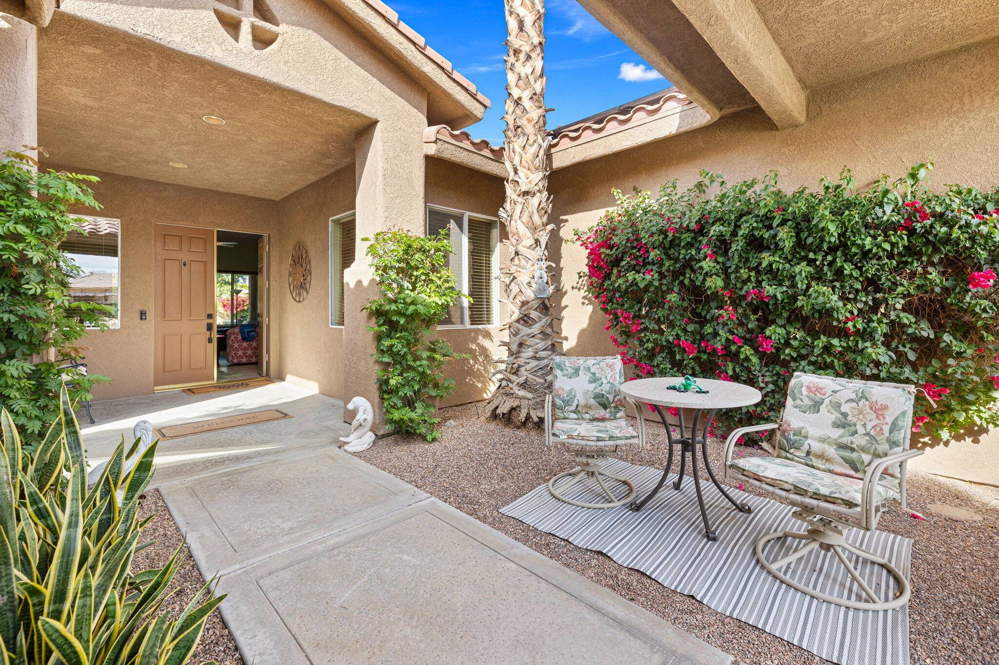 Palm Desert, CA 92260,40785 Avenida Rosario