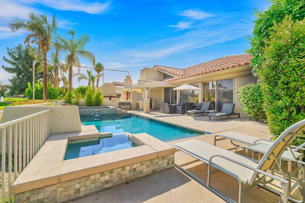 192 Kavenish DR, Rancho Mirage, CA 92270