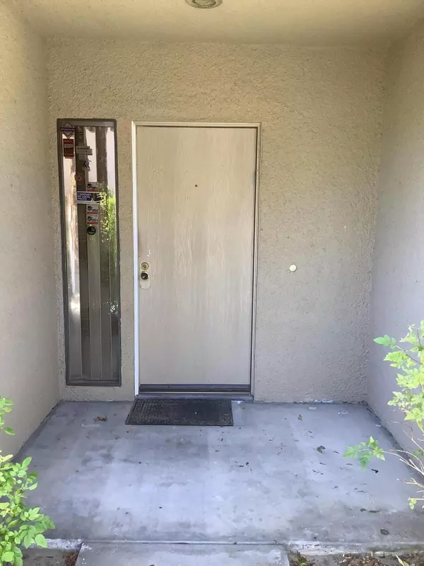 Palm Springs, CA 92262,1367 Tiffany CIR N
