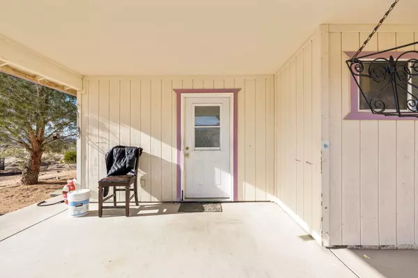 Joshua Tree, CA 92252,63466 Single Tree RD