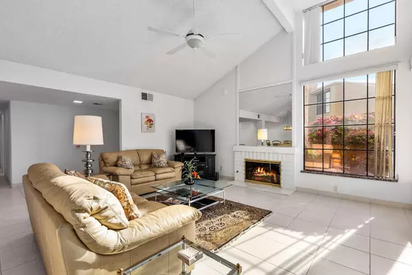 Cathedral City, CA 92234,35801 Paseo Circulo W