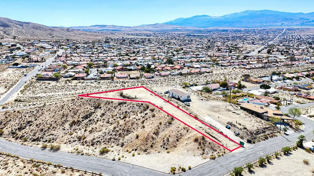 Desert Hot Springs, CA 92240,9062 Calle Vecinos