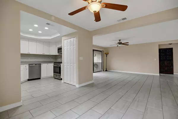 Palm Springs, CA 92264,3155 E Ramon RD #711