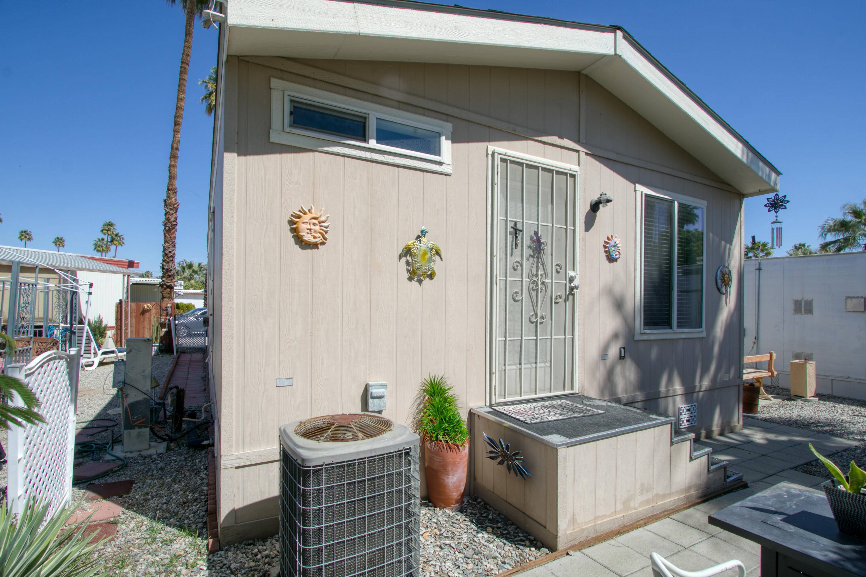 Cathedral City, CA 92234,5 Cleveland