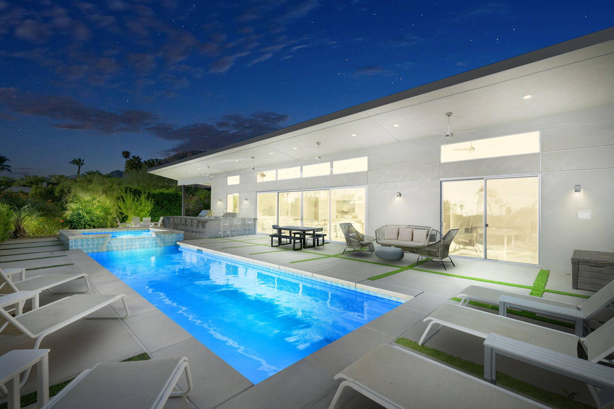 2379 N Leonard RD, Palm Springs, CA 92262
