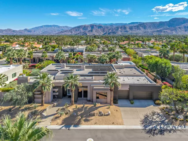8 Ledgestone LN, Rancho Mirage, CA 92270