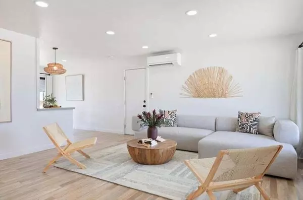 Joshua Tree, CA 92252,4726 Avenida La Flora Desierta