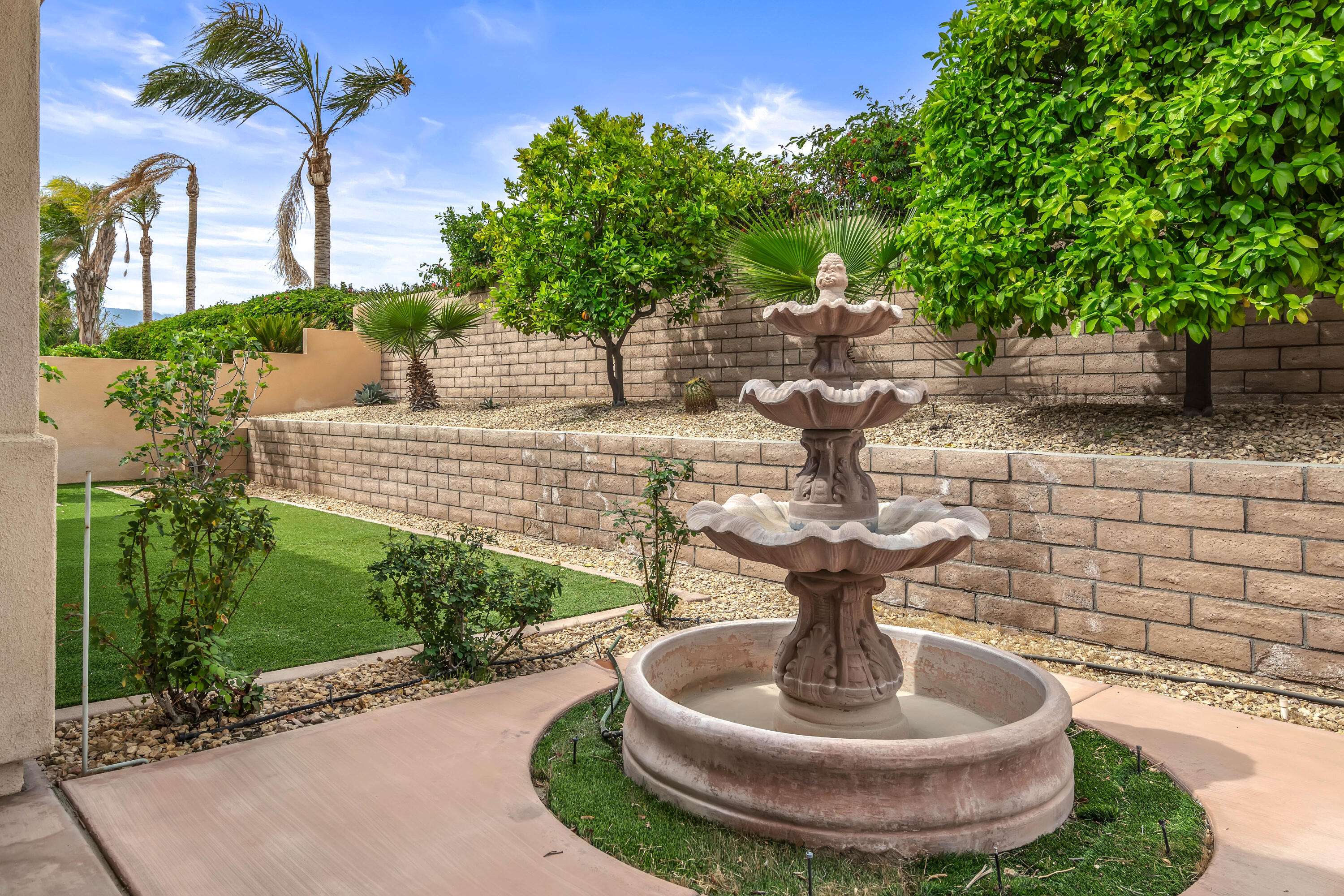 Palm Desert, CA 92260,40533 Palm CT