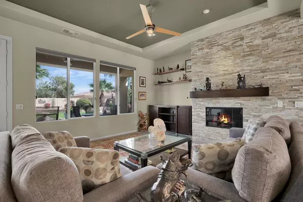 Palm Desert, CA 92211,120 Felice CT