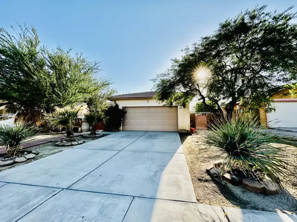 13569 Caliente DR, Desert Hot Springs, CA 92240