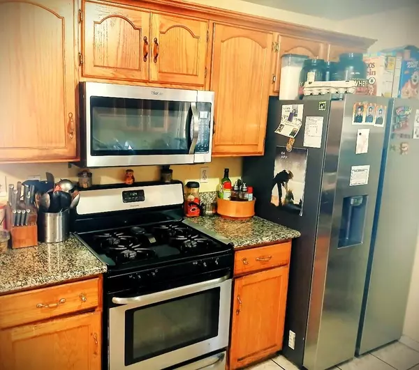 San Pedro, CA 90731,230232 W 15th ST