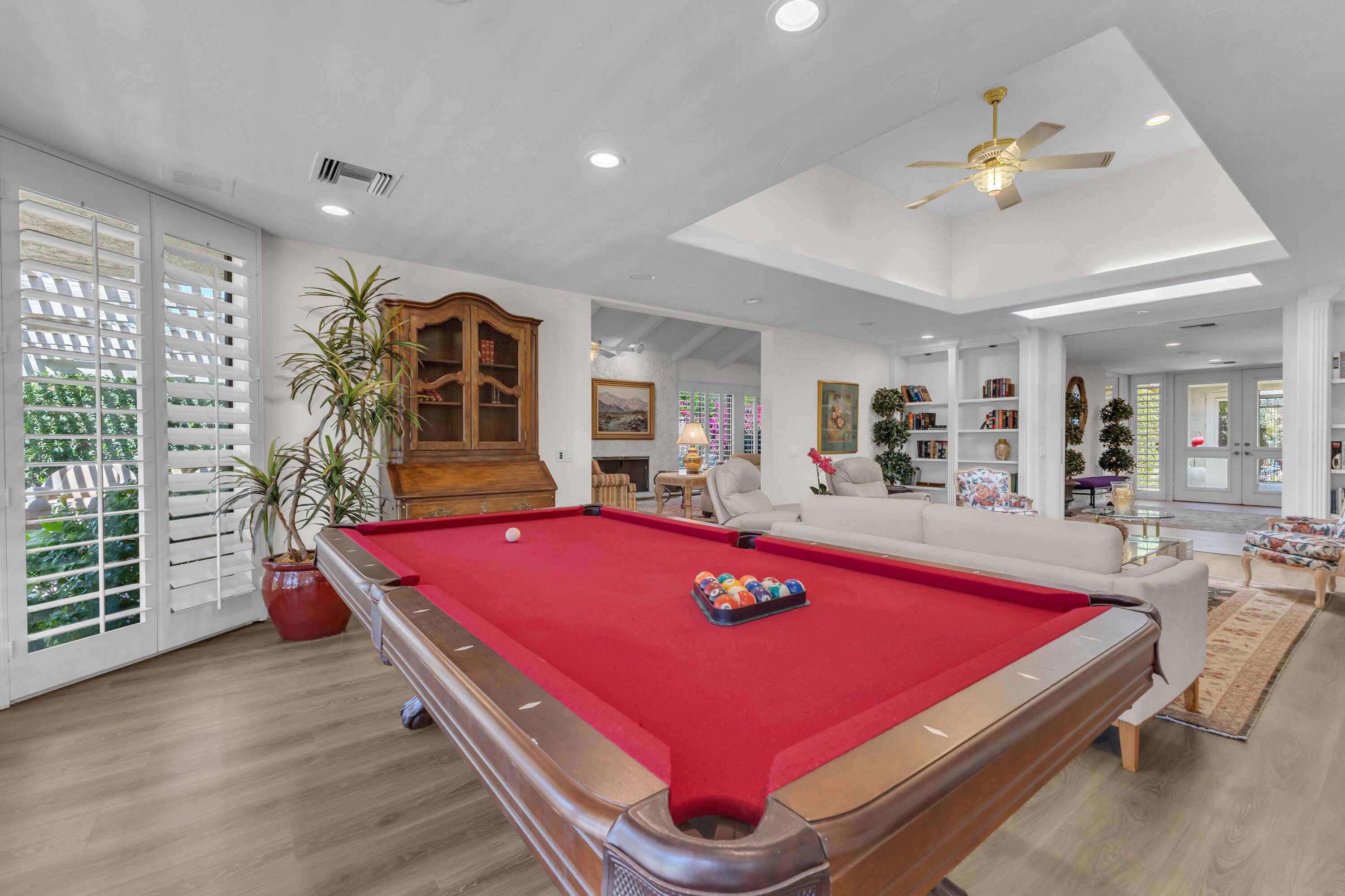 5 Stanford DR, Rancho Mirage, CA 92270