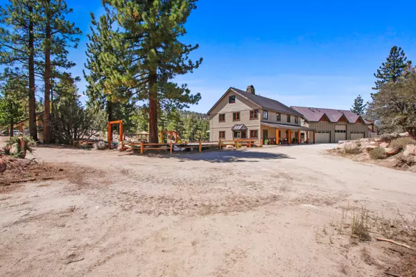 Angelus Oaks, CA 92305,43630 Rainbow LN