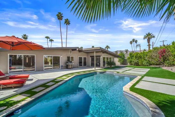 Palm Desert, CA 92260,74582 Fairway DR