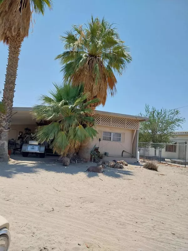 Salton Sea Beach, CA 92274,129135 Brawley AVE