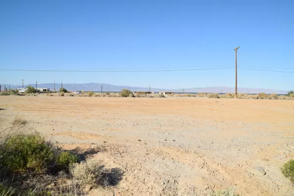 Thermal, CA 92274,2530 Treasure DR