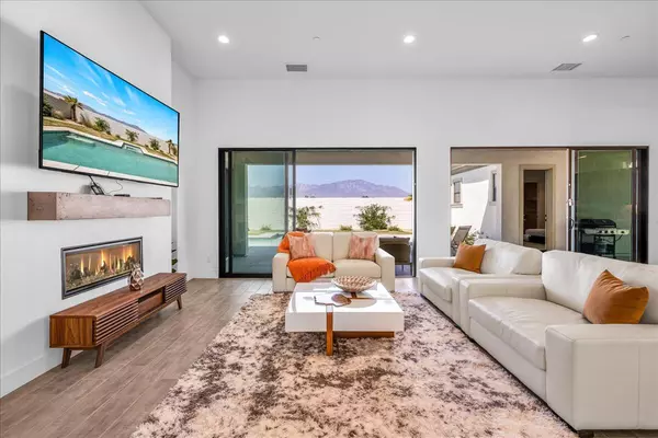 49901 Crescent Passage, Palm Desert, CA 92211