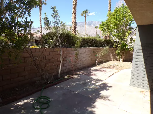 Palm Springs, CA 92262,1400 Sunflower CIR S