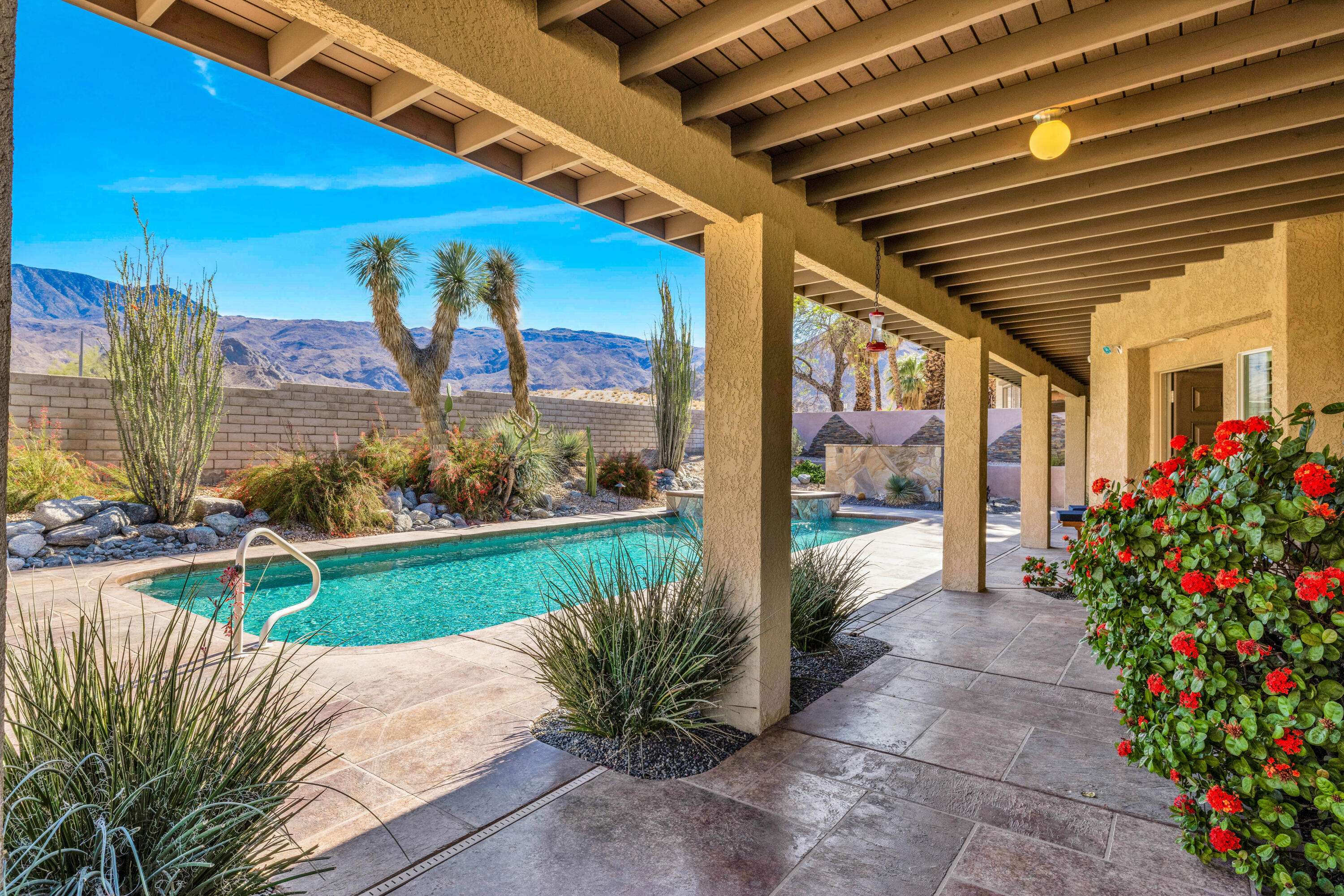 La Quinta, CA 92253,54965 Avenida Vallejo