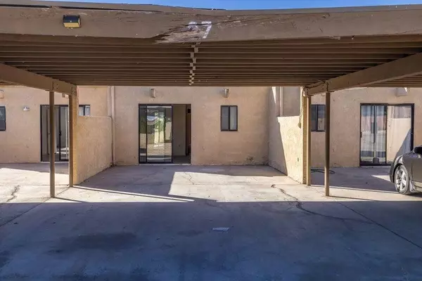 Helendale, CA 92342,27160 Vista RD #37