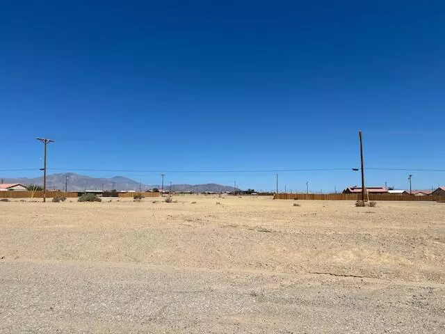 1320 Curtis AVE, Thermal, CA 92274