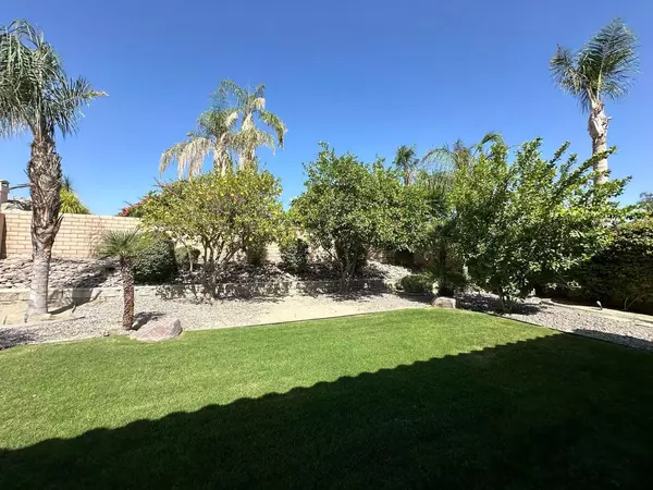 Palm Desert, CA 92260,40589 Palm CT